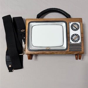 Zarah Juan Retro TV Wood Box Bag Brown Vintage Television Crossbody‎ Handbag